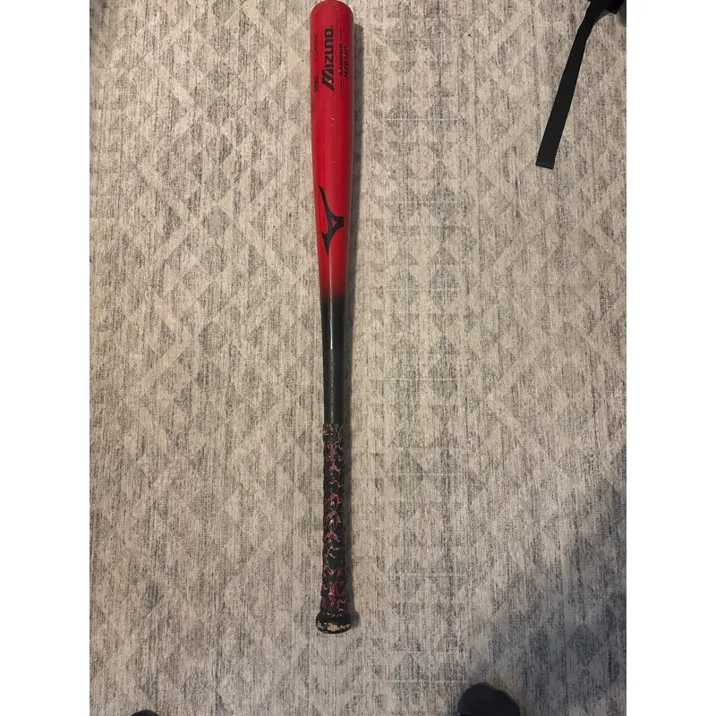 Mizuno MZB110 BBCOR Certified Bat (-3) 30 oz 33" (Used)