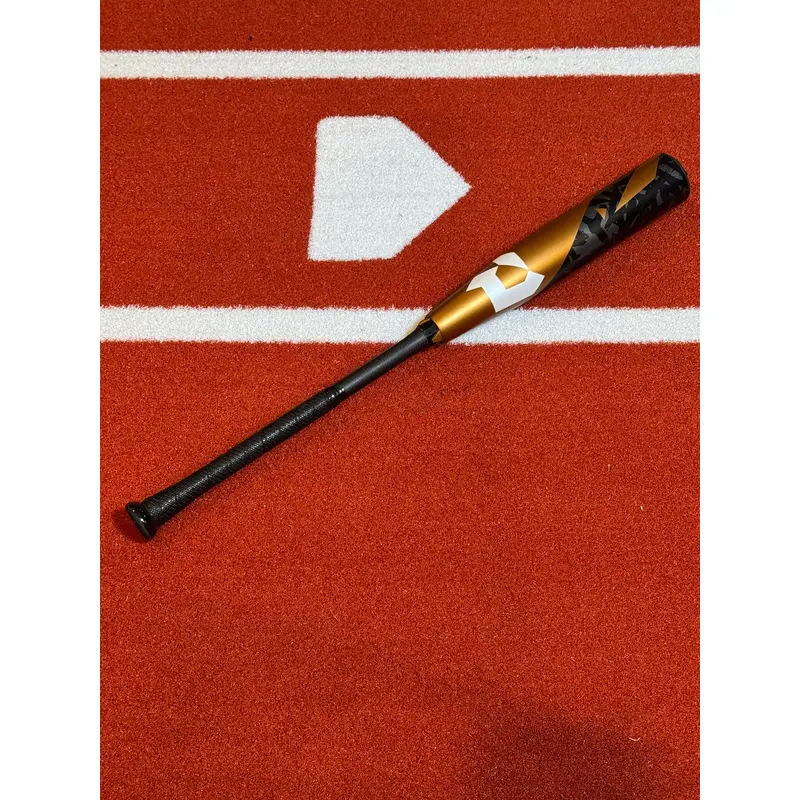 2023 DeMarini Zoa Composite USSSA Certified Bat (-5) 25 oz 30" (Used)