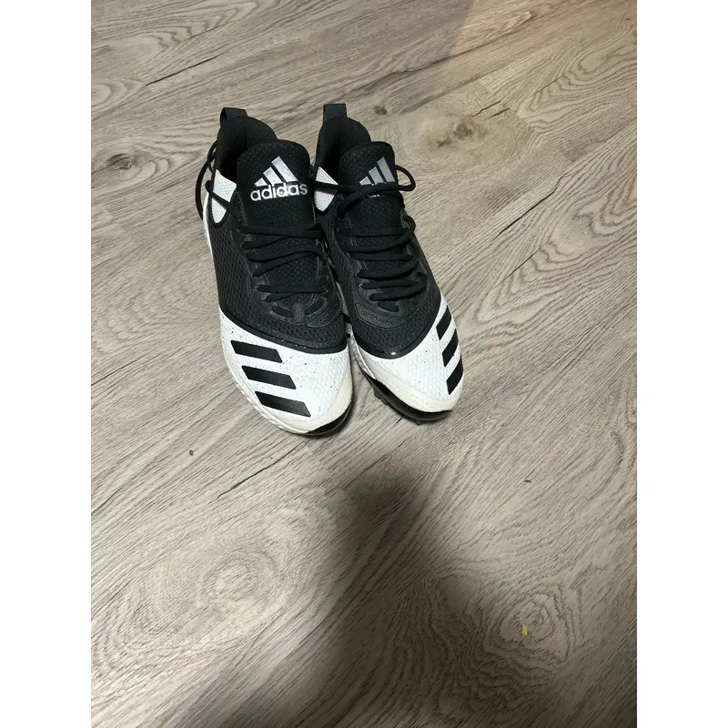 New Size 9.0 (Women's 10) Adidas