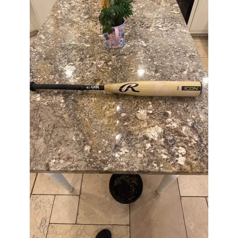 2025 Rawlings Icon (-8) 22 oz 30" (Very Good)