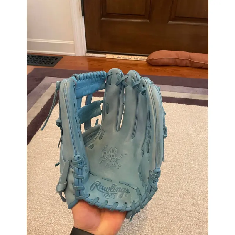 Rawlings Right Hand Throw Outfield Heart of the Hide Baseball Glove 12.75" (New)