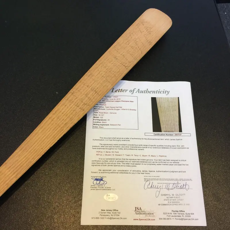 1964 New York Yankees AL Champs Team Signed Bat 31 Sigs Roger Maris With JSA COA
