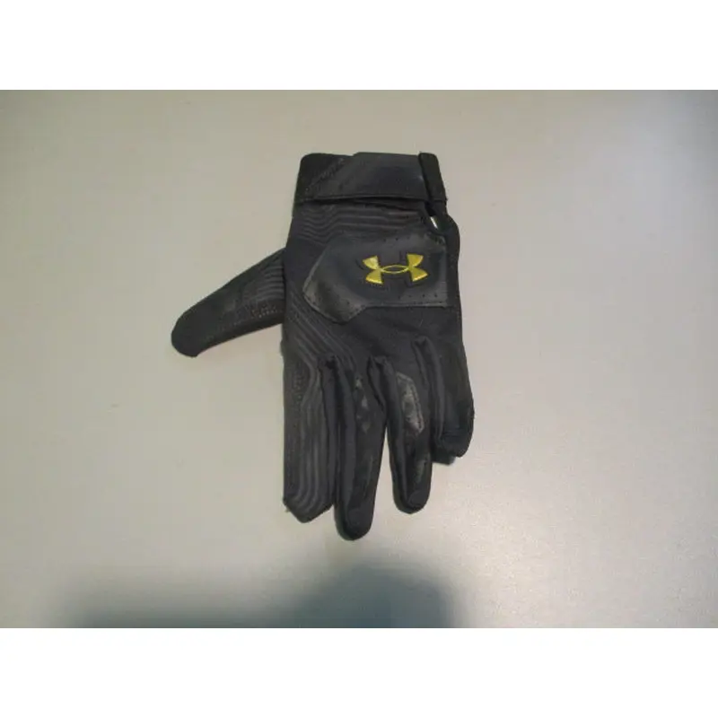 Used Under Armour Size Youth Medium Batting Glove - LH