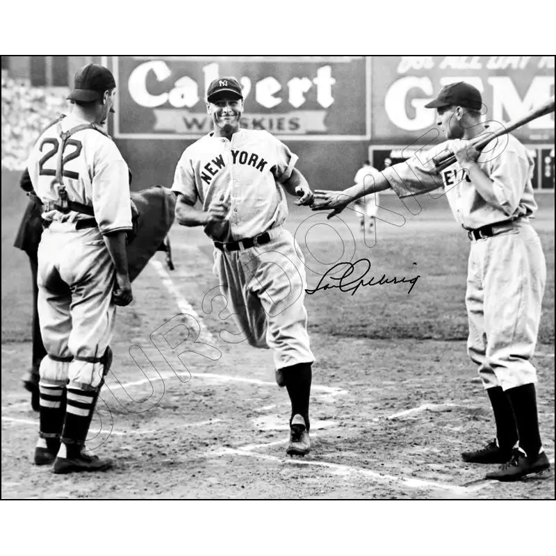 Lou Gehrig 8X10 Photo - Autographed 1937 New York Yankees - 359