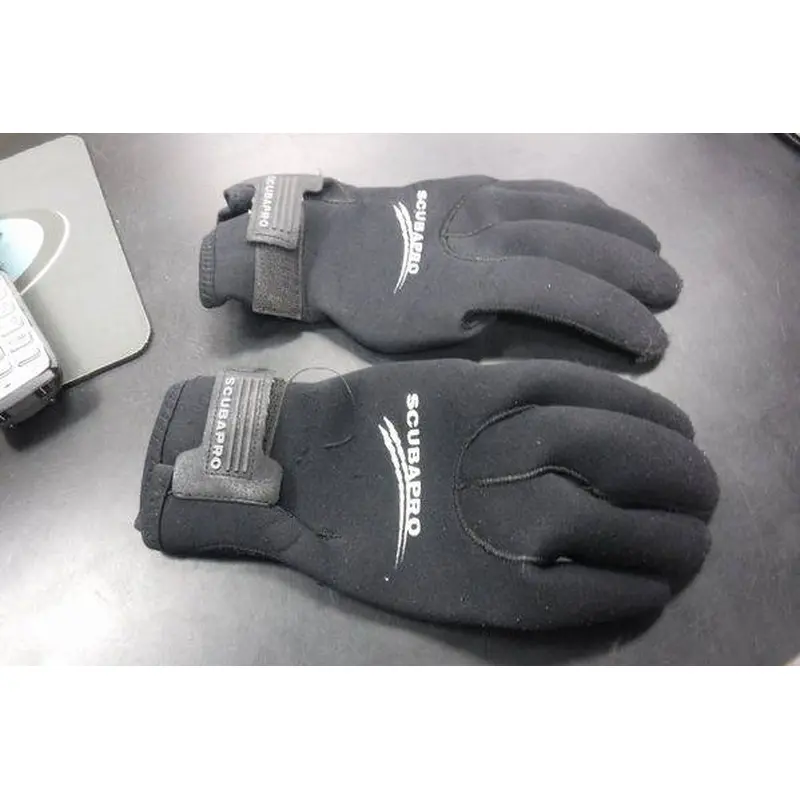 Used ScubaPro Dive Gloves Size Large