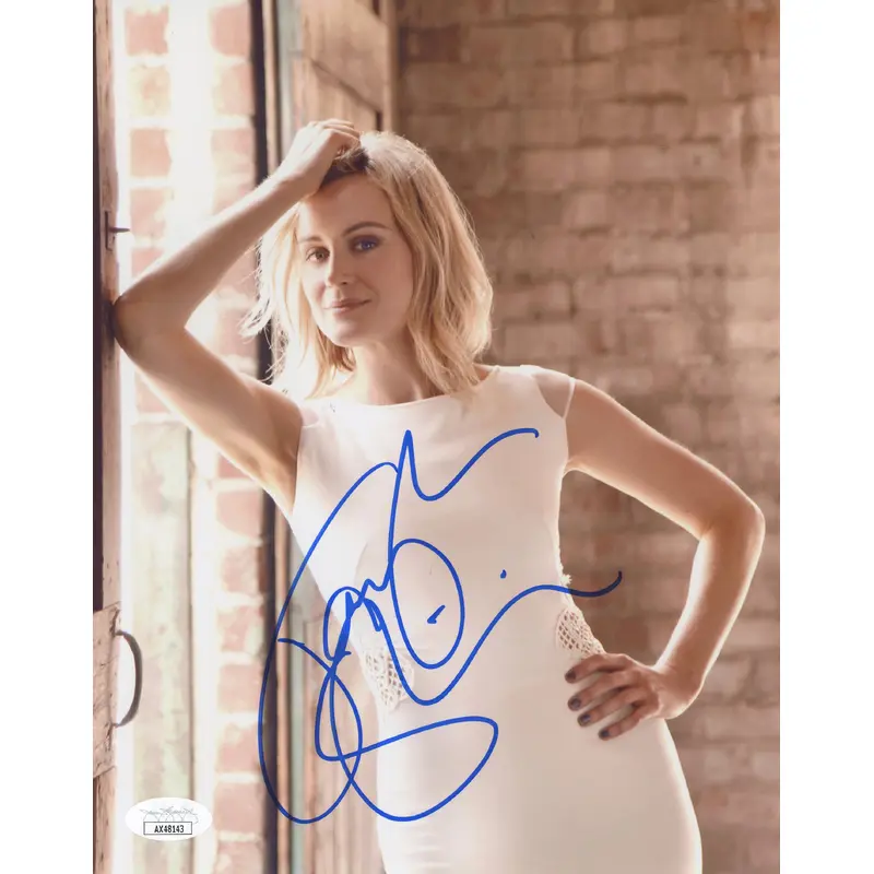 Taylor Schilling Orange Is the New Black Signed 8x10 Photo JSA #AX48143