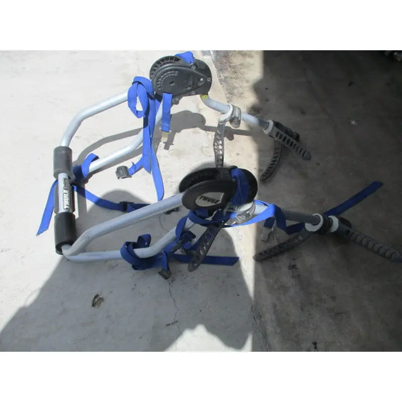 Used Thule 2 Bike Trunk Rack