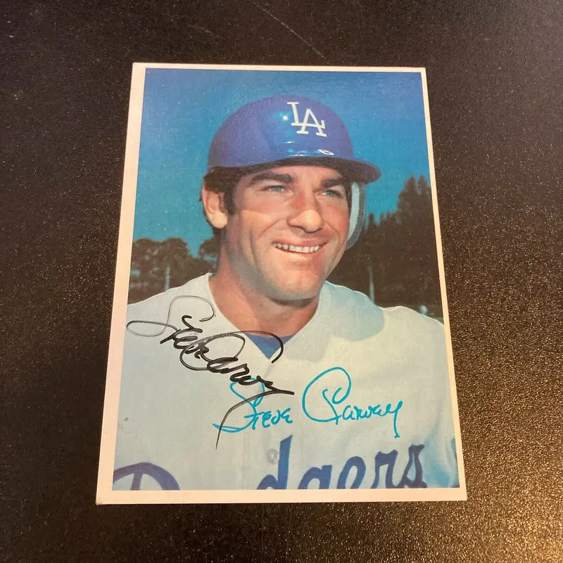 Steve Garvey Signed Autographed Vintage 1980 Topps Baseball Photo