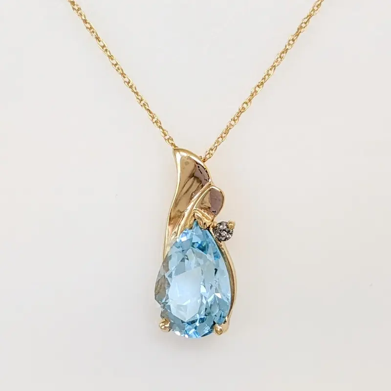 14K BLUE TOPAZ PEAR 8X10 WITH MELEE ESTATE PENDANT & CHAIN 2.3 GRAMS