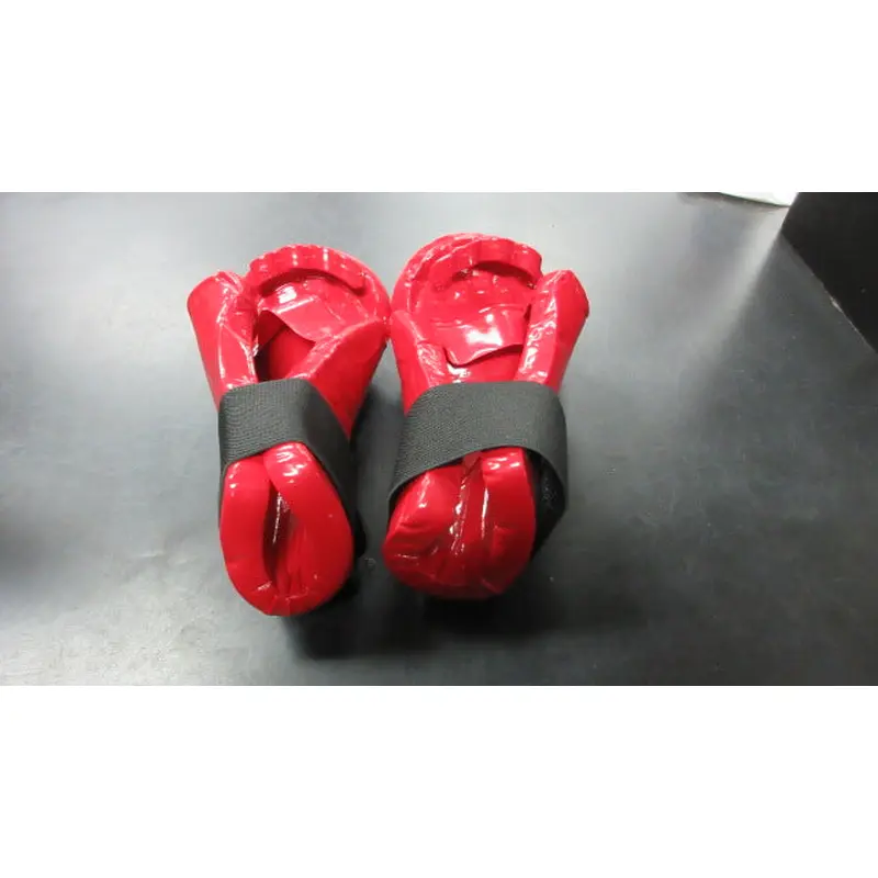 Used Used Champion Youth Small Martial Arts Taekwondo Sparring Gloves