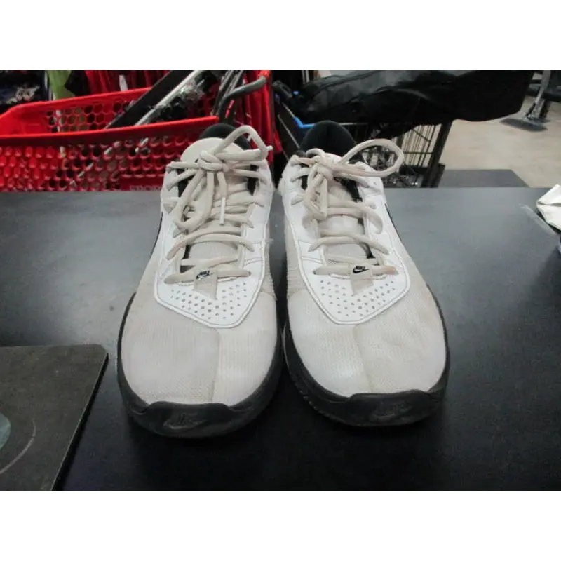 Used Nike Air Zoom G.T. Cut Academy Size 8 Basketball Shoes