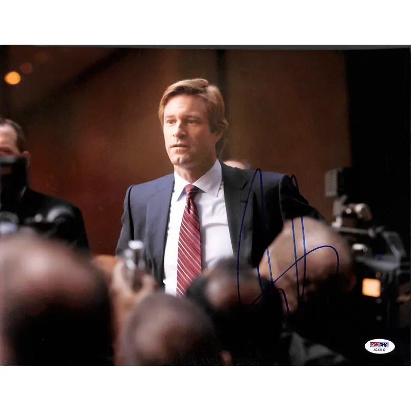Aaron Eckhart Batman The Dark Knight Authentic Signed 11x14 Photo PSA #AC43142