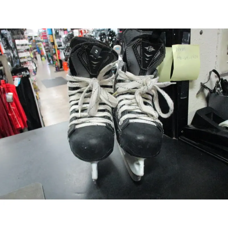 Used Easton Syngery EQ 1.0 Size 1.5 Hockey Skates