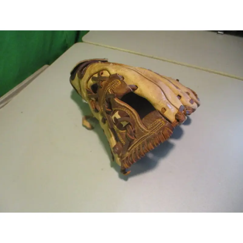 Used Lousville TPX  Hoss Series 11.5" Glove