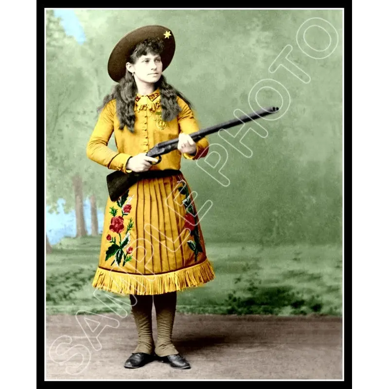 Annie Oakley Colorized 8X10 Photo - 2881