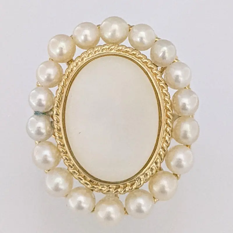 14K MOON STONE OVAL WITH ROUND PEARL TRIM ESTATE RING 6.4 GRAMS