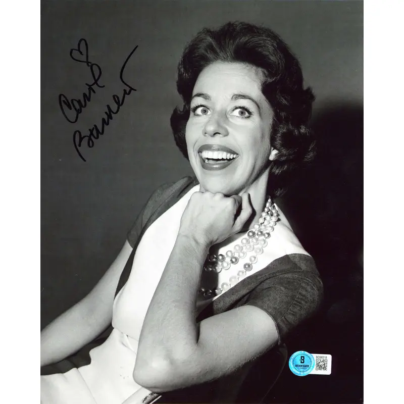 Carol Burnett Authentic Signed 8x10 Black & White Vertical Photo BAS #BQ96518