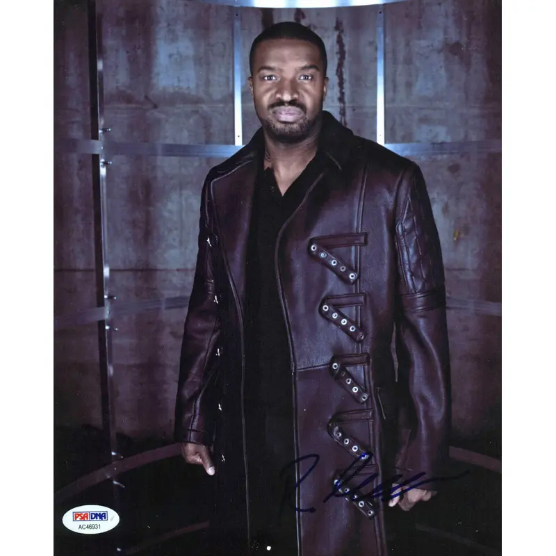 Roger Cross Dark Matter Authentic Signed 8x10 Photo Autographed PSA/DNA #AC46931