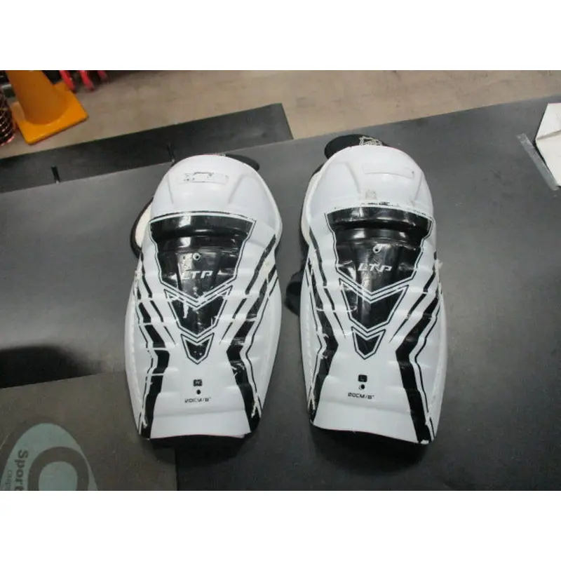 Used CCM LTP Hockey Shin Guards 8"