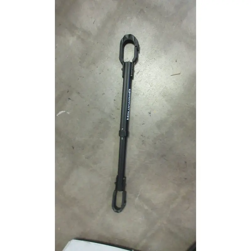 Used Hollywood Racks Bike Adapter - crack