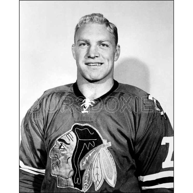 1960 Bobby Hull 8X10 Photo - Chicago Blackhawks - 3078