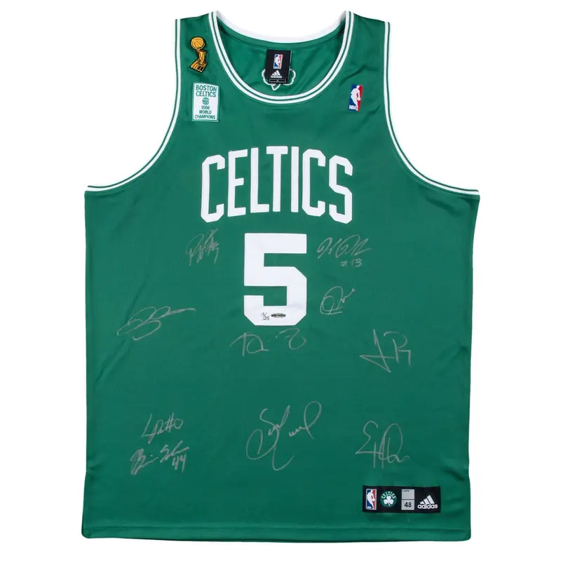 2007-08 Boston Celtics NBA Champs Team Signed Jersey UDA Upper Deck COA #13/25