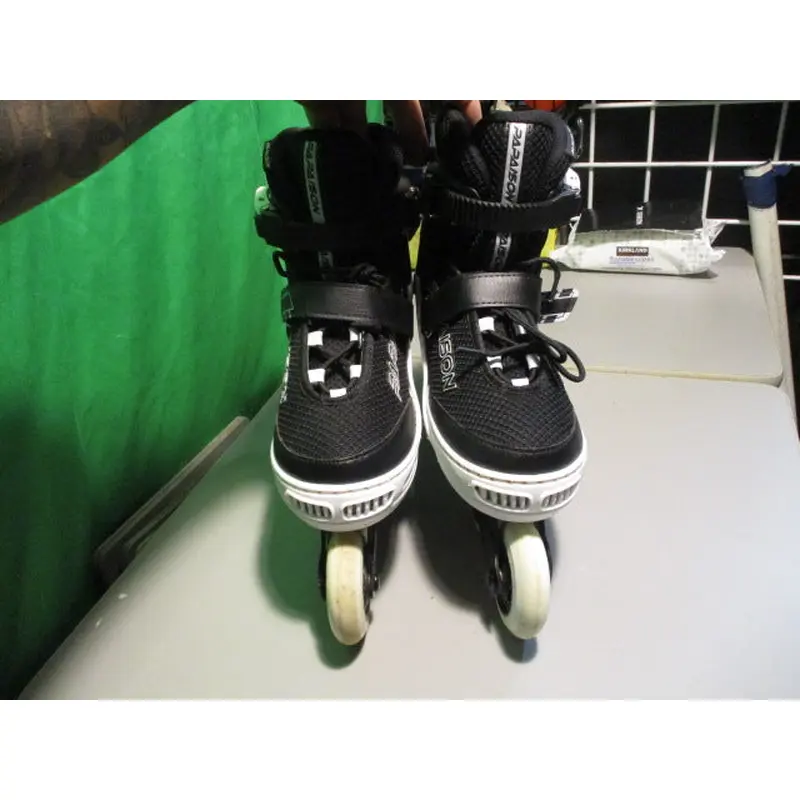Used Papaison Adjustable 5-7.5 Light UP Roller Blades
