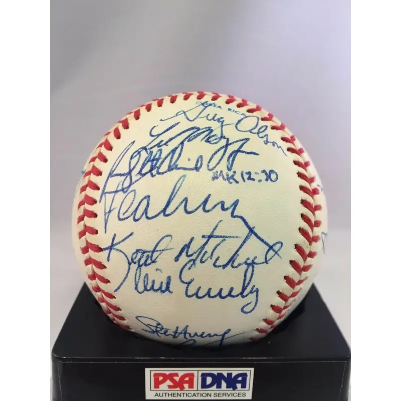 Beautiful 1991 Atlanta Braves Team Signed World Series Baseball PSA DNA COA