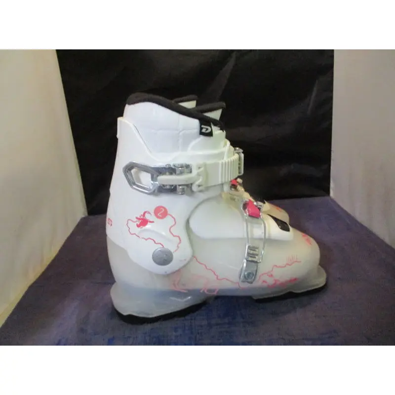 Used Axis Luna 2 Ski Boots Youth Size 22.5