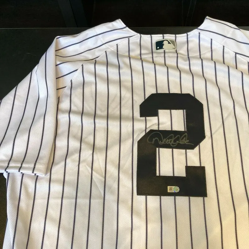 Derek Jeter Signed Authentic Nike New York Yankees Game Model Jersey MLB Holo