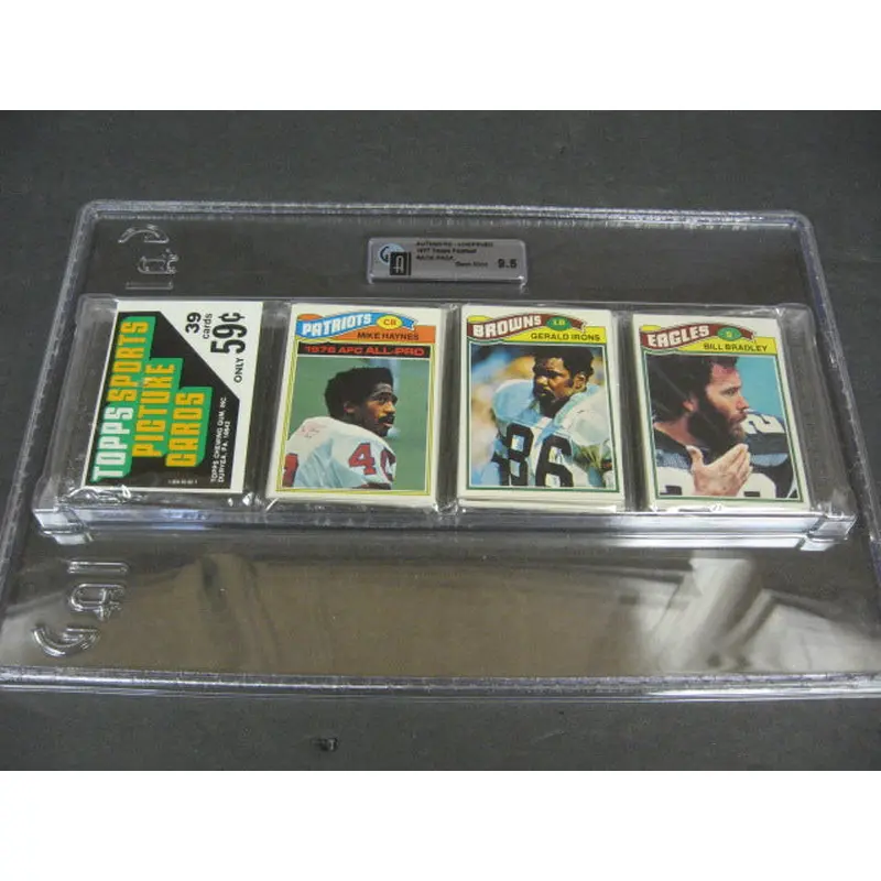 1974 Topps Fun Bag w/ Baseball Basketball Football