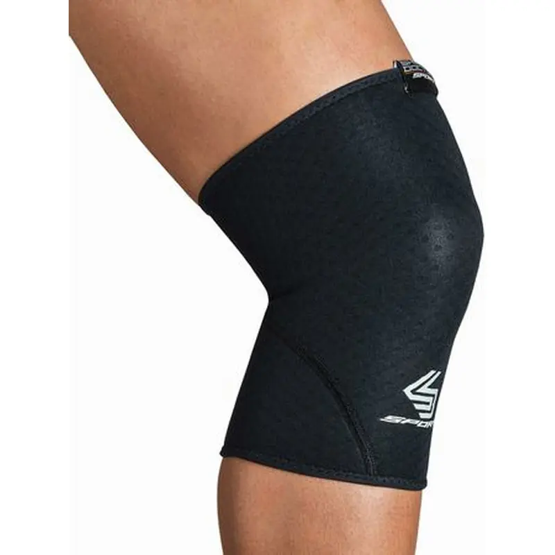 New Shock Doctor Knee Compression Sleeve Black Size Medium