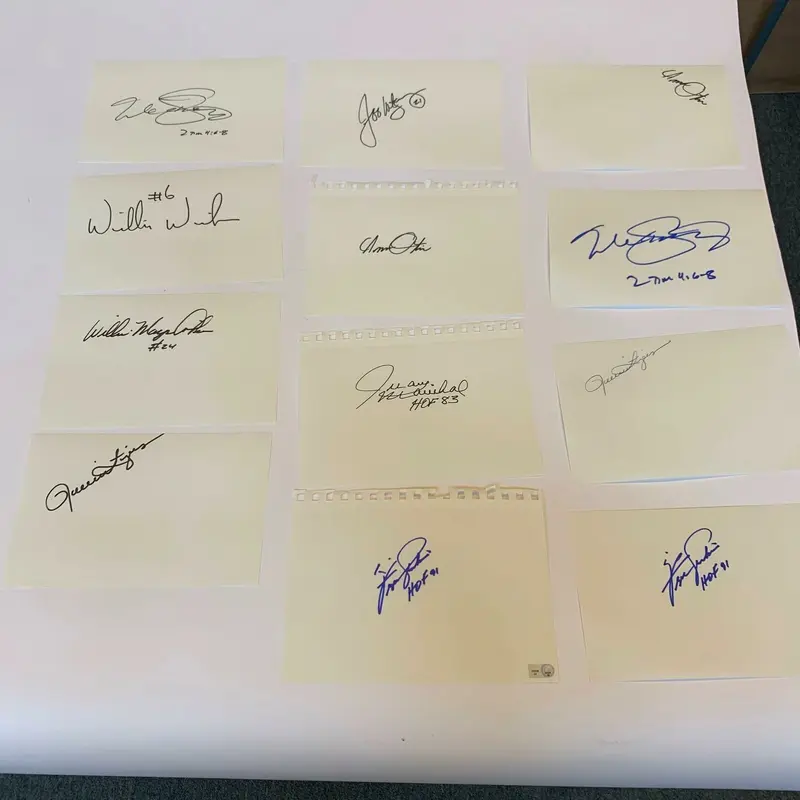 Lot Of 26 Baseballs Legends Signed Cards Fergie Jenkins Rollie Fingers Marichal