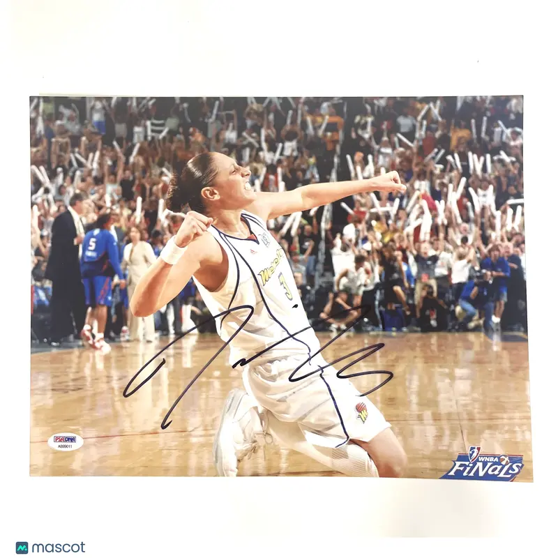 Diana Taurasi Signed 11x14 Photo PSA Phoenix Mercury