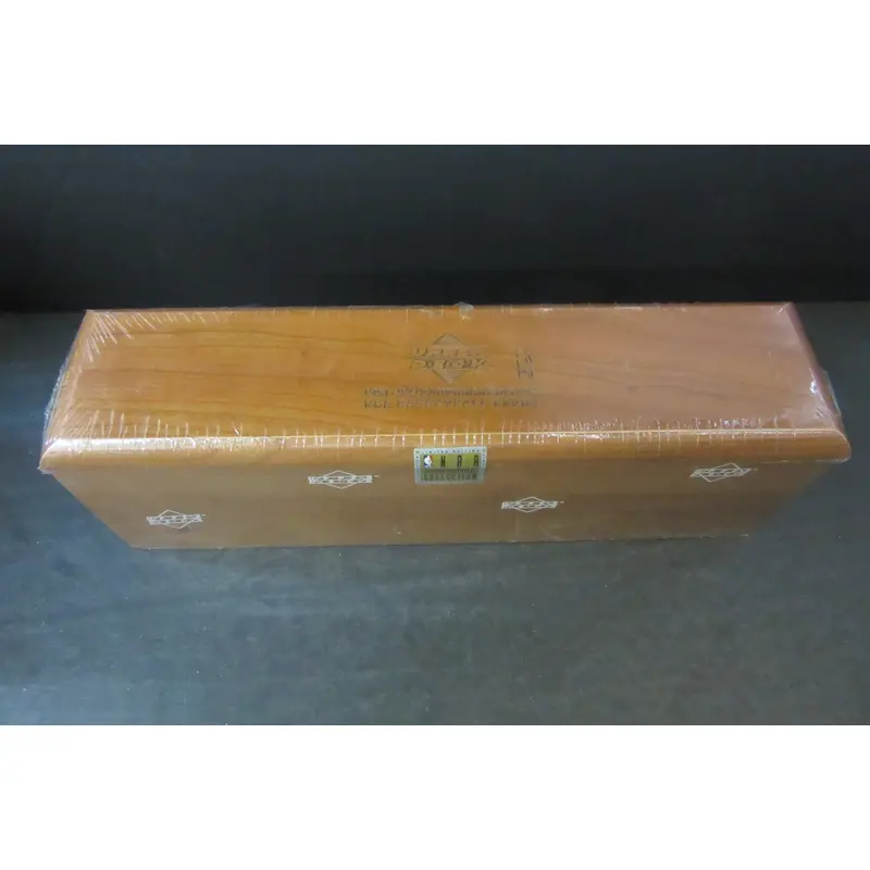 1991/92 Upper Deck Basketball Commemorative Factory Set