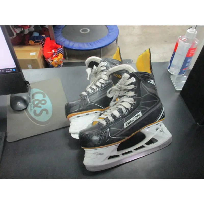 Used Bauer S160 Hockey Skates Size 4.5