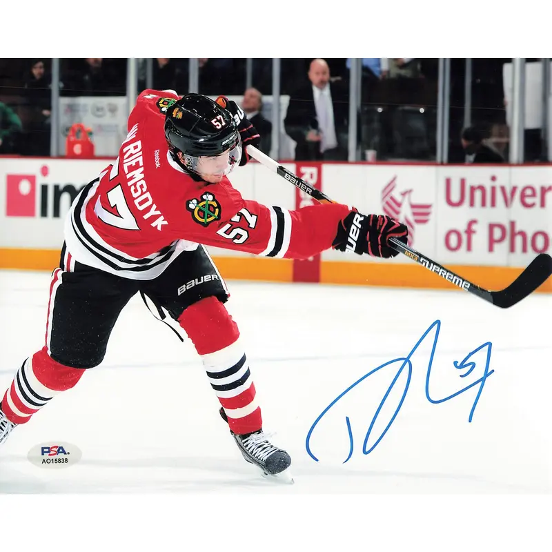 James Van Riemsdyk signed 8x10 photo PSA/DNA Autographed Chicago Blackhawks