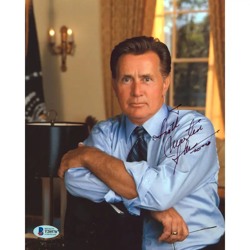 Martin Sheen The West Wing "To Scott" Authentic Signed 8x10 Photo BAS #T20578