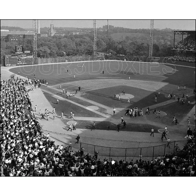 Bill Mazeroski 8X10 Photo - Pirates 1960 World Series - 1363