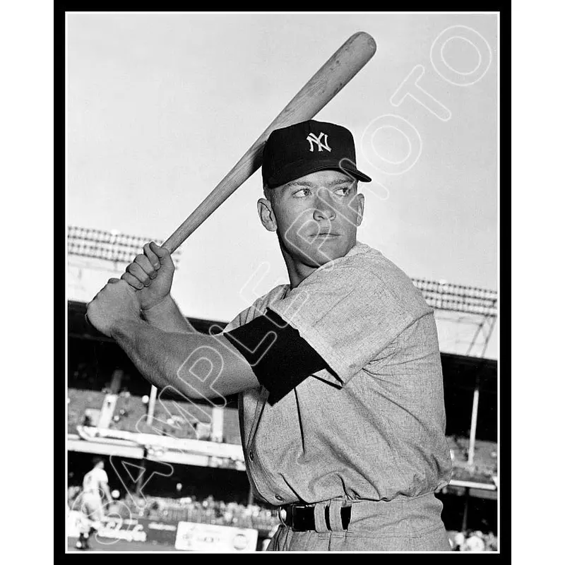 Mickey Mantle 8X10 Photo - New York Yankees - 492