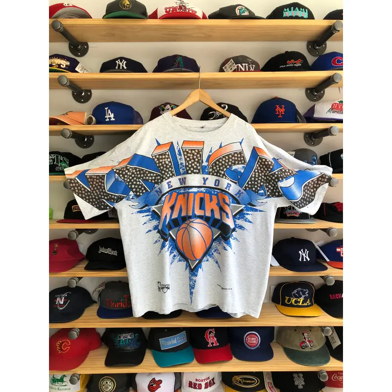 Vintage Magic Johnson Ts New York Knicks Big Print Logo Tee Size 2XL