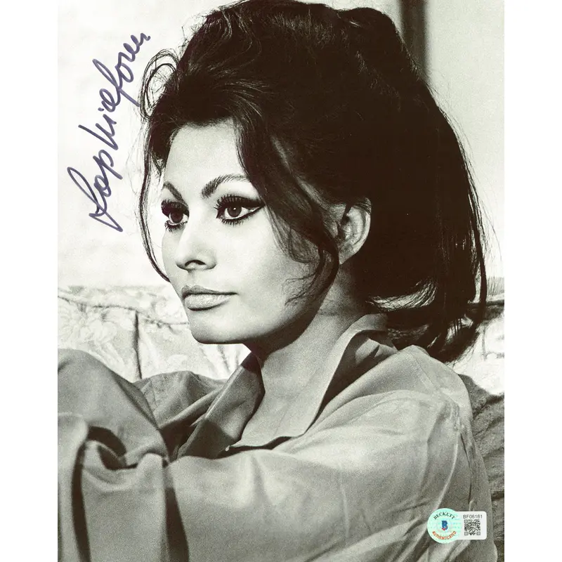 Sophia Loren A Countess From Hong Kong Authentic Signed 8x10 Photo BAS #BF06181
