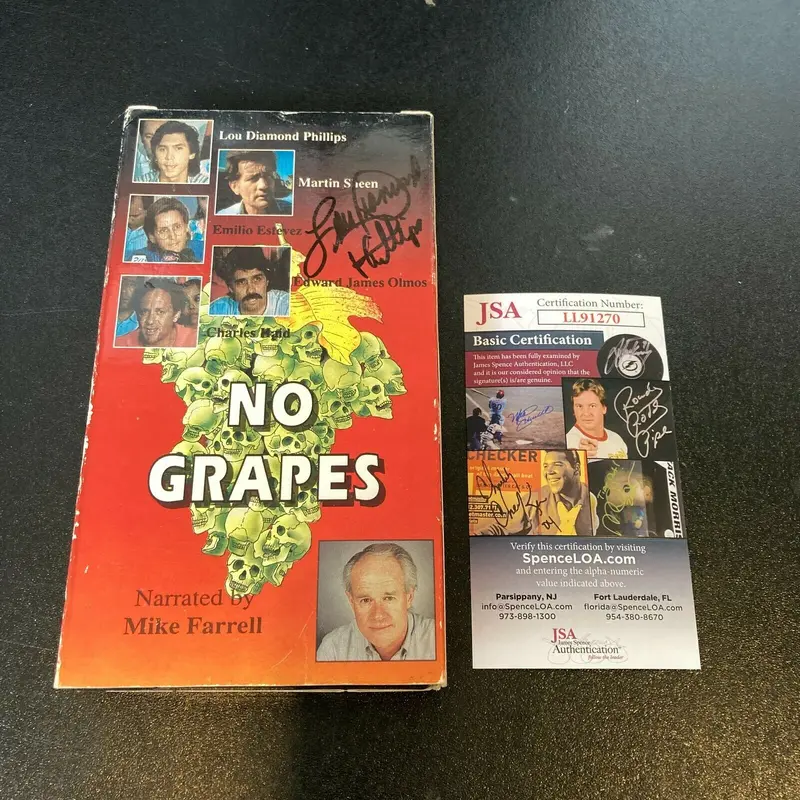Lou Diamond Phillips Signed Original Vintage No Grapes VHS Movie JSA COA