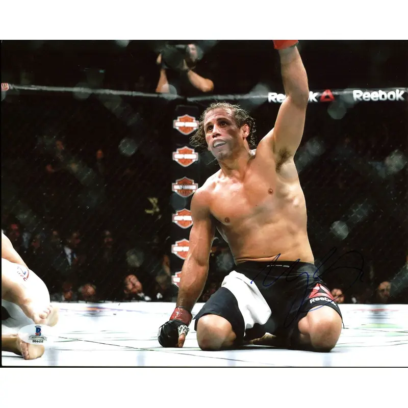 Urijah Faber UFC Authentic Signed 8X10 Photo Autographed BAS #B04435