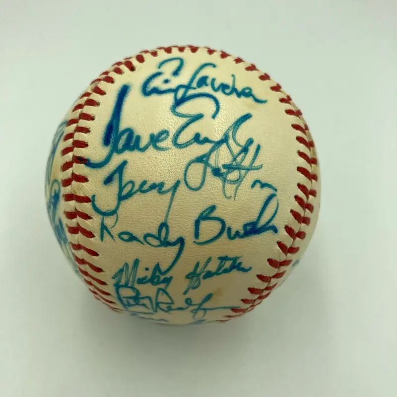 1982 Minnesota Twins Team Signed Official American League Baseball