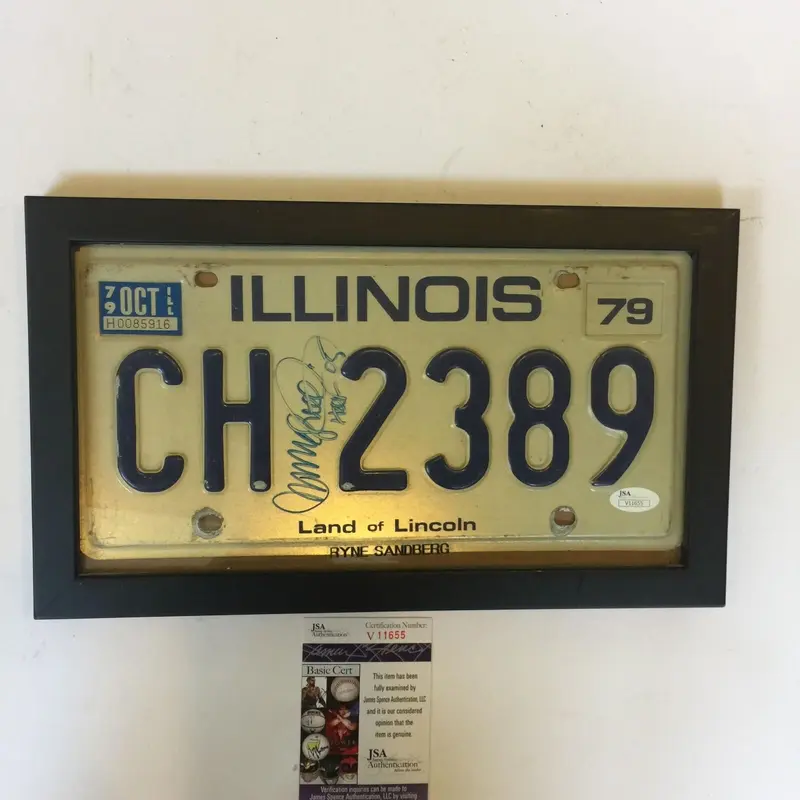 Rare Ryne Sandberg Signed Original 1979 Illinois License Plate With JSA COA