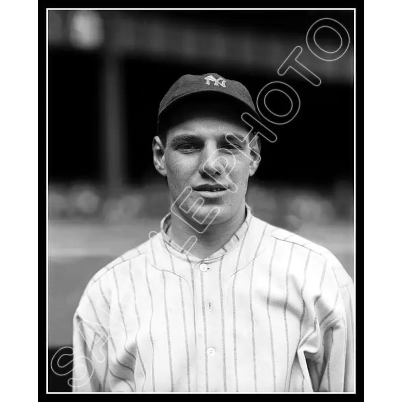 Leo Durocher 8X10 Photo - 1925 New York Yankees - 286