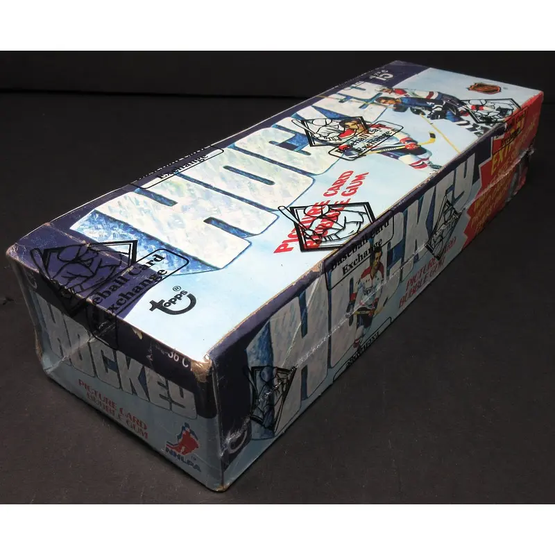 1976/77 Topps Hockey Unopened Wax Box (BBCE) (A13163) (Read)