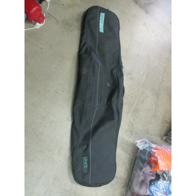 Used Dakine 157CM Snowboard Equipment Bag