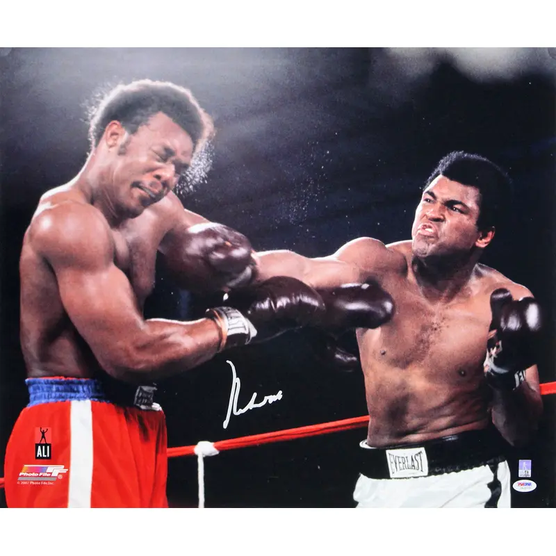 Muhammad Ali Authentic Signed 20x24 Photo w/ Gem 10 Autograph! PSA ITP #3A35032